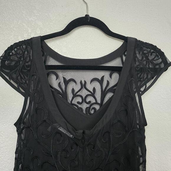 Guess Floral-Ruffled Hem Women's Mesh / Lace Dress In Size 4 - Picture 7 of 9
